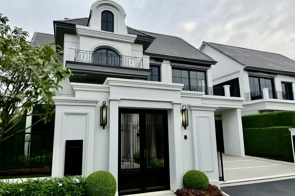 ให้เช่าบ้านหรู 90 ตร.วา – นาราสิริ พหลฯ–วัชรพล 378 ตร.ม. 4 ห้องนอน | 5 ห้องน้ำ ทำเลเทพรักษ์ ใกล้ทางด่วนเพียง 5 นาที 1