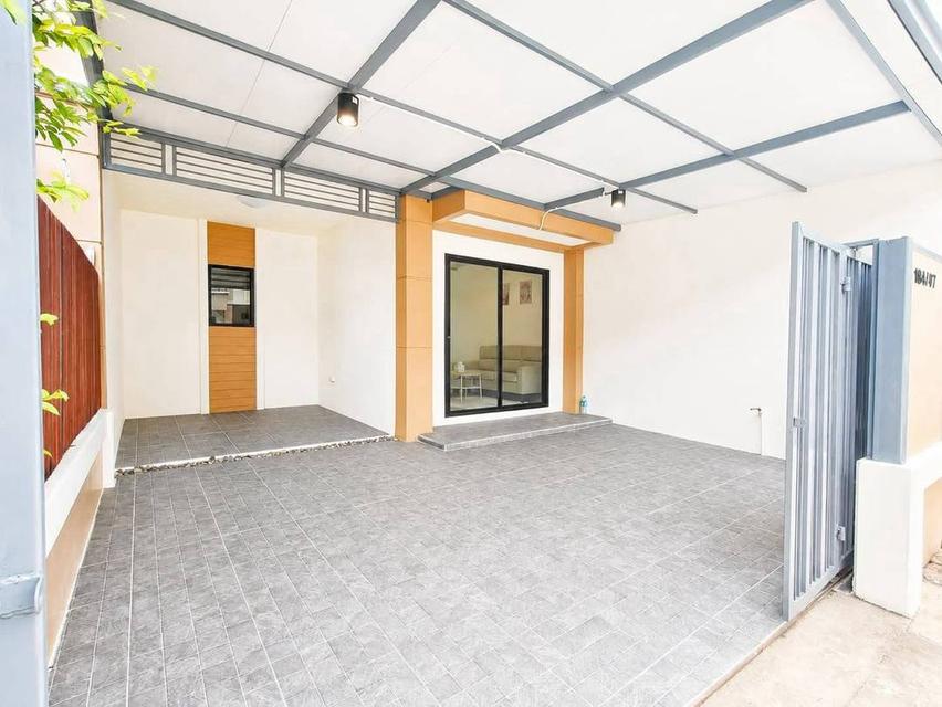 หมู่บ้านพฤกษาทาวน์  ราชพฤกษ์ ทำเลบางกร่าง ทาวน์เฮาส์  2 ชั้น ตกแต่งใหม่พร้อมอยู่  ใกล้วงเวียนพระราม5  มีรปภ ตลอด24 ชั่วโมง 4