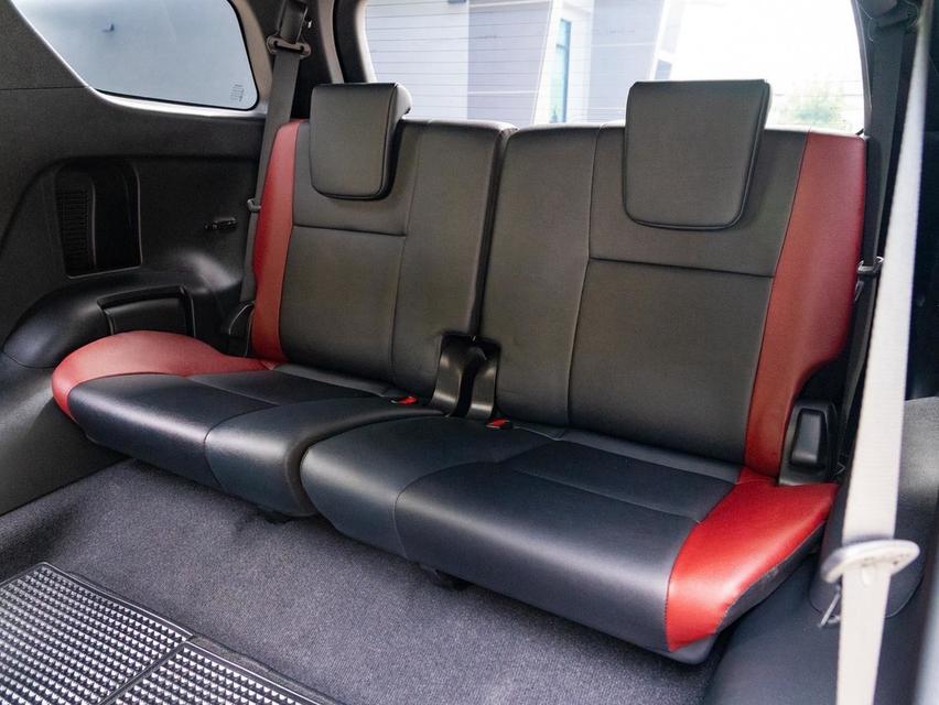 TOYOTA FORTUNER 2.4 LEGENDER BLACK TOP 2WD 2026Fortuner Legender Black Top หล่อสุด ทรงสปอร์ต ออฟชั่นเต็ม รูปที่ 18
