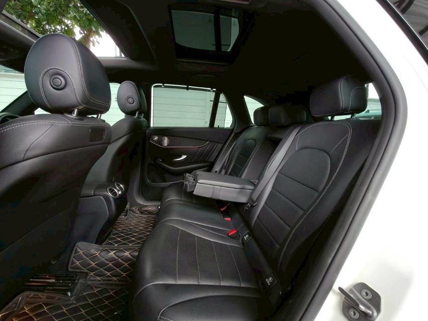 รหัสรถ KP53 ✴️ Mercedes-Benz GLC250d AMG Top Sunroof 2019✴️ 9