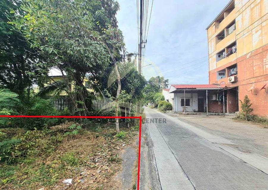 ที่ดินเปล่า 92 ตร.ว. ( ถมแล้ว ) ซอย รามอินทรา 8 แยก 9 4