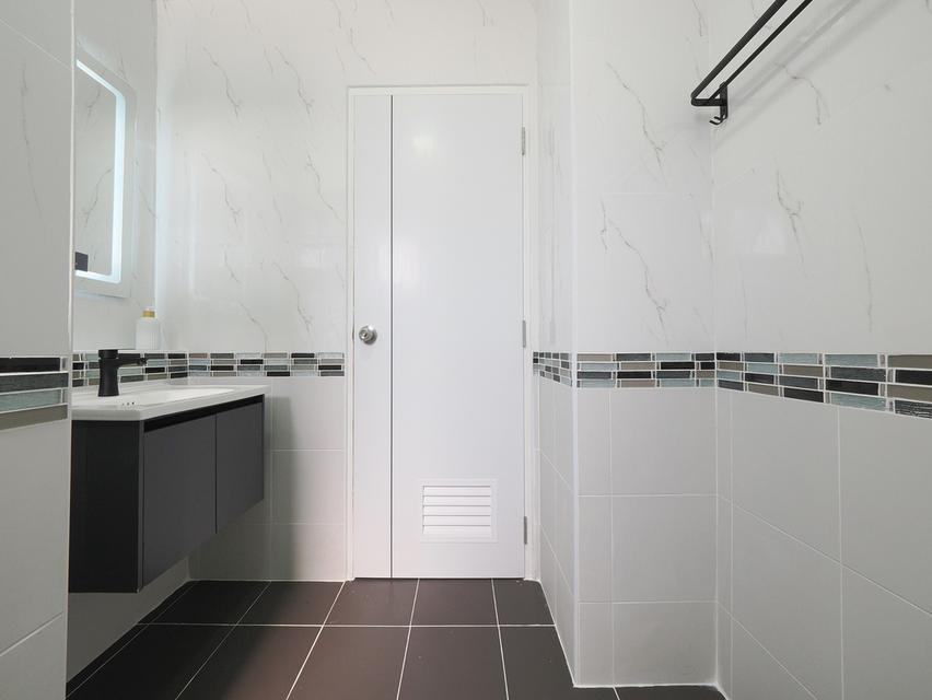 ขายบ้านเดี่ยว 2 ชั้น ม.ชัยพฤกษ์-บุศรินทร์ ขนาด 75.6 ตร.ว. 4 ห้องนอน 2 ห้องน้ำ [ลำลูกกา 11-เสมาฟ้าคราม] ขาย 3.99ล้าน 10