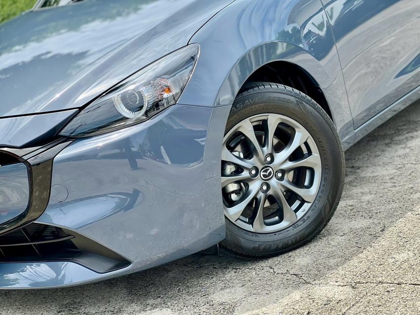 รุ่นรถ : Mazda 2 1.3 Ultra Hatchback เครื่องยนต์: เบนซิน เกียร์: ออโต้ ปี: 2026 สี: เทา ไมล์ 4xx Km. รูปที่ 6