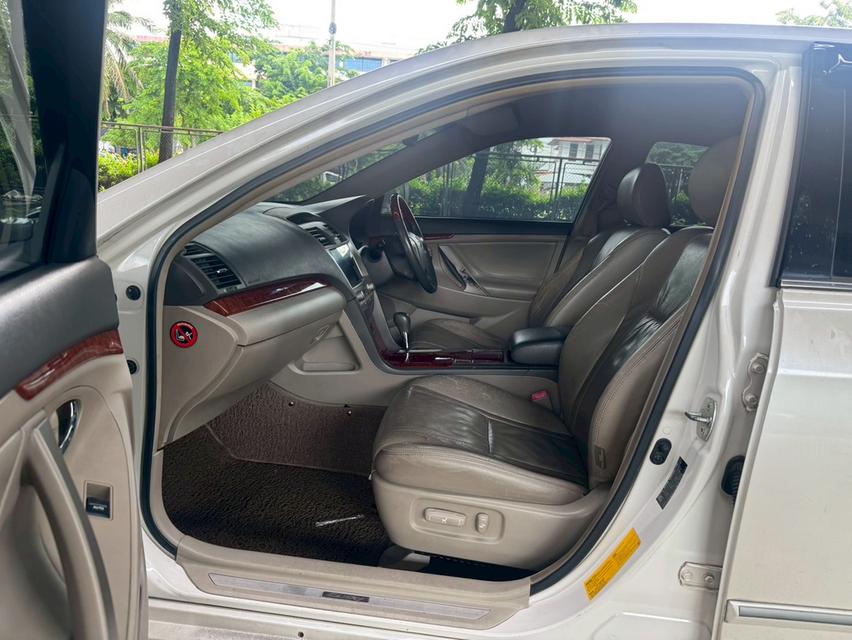 ขายรถ Toyota Camry 2.4 Hybrid ปี 2011 สีขาว เกียร์ออโต้ 11