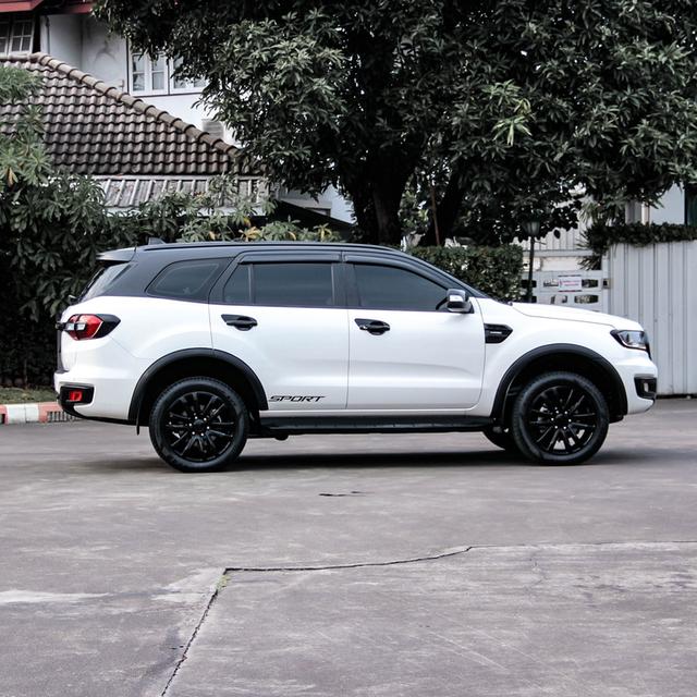 FORD EVEREST 2.0 TURBO SPORT ปี 2022  8