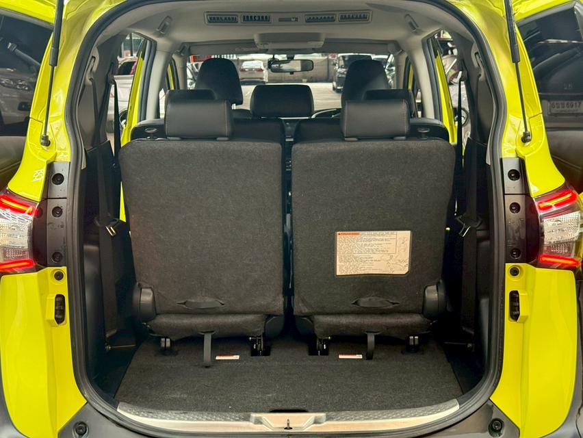 TOYOTA SIENTA 1.5 V ปี2020 สีสันโดดเด่น สภาพกริ๊บๆ ออพชั่นเต็มคัน 8