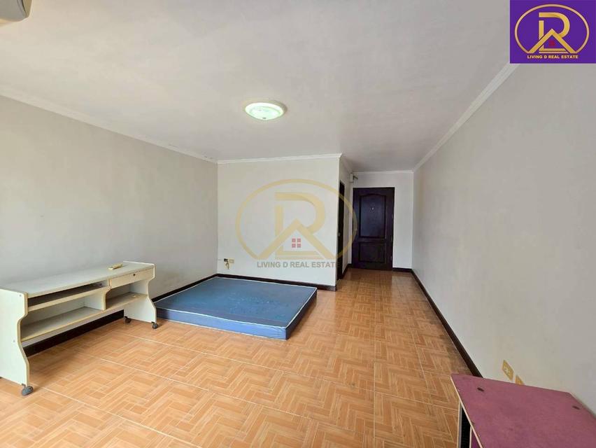 ขายถูกมาก เหมาะลงทุน นลินพร คอนโดโฮม ชั้น 2 ใกล้มหาวิทยาลัยบูรพา ใกล้แหลมทองบางแสน ต.แสนสุข อ.เมืองชลบุรี จ.ชลบุรี 1