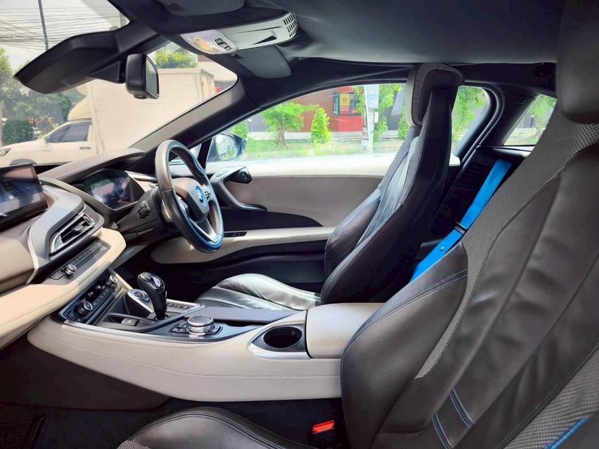 รหัสรถ KPV4217 2017 BMW i8 1.5 HYBRID Pure Impulse 8