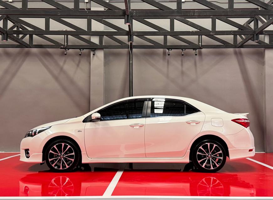 2015 TOYOTA ALTIS 1.8 ESPORT  รถวิ่งน้อย ประวัติศูนย์ครบ รถไม่มีเคยอุบัติเหตุครับ 5