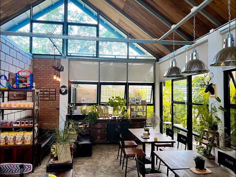 ขายร้านกาแฟพร้อมที่ดินติดถนน 2