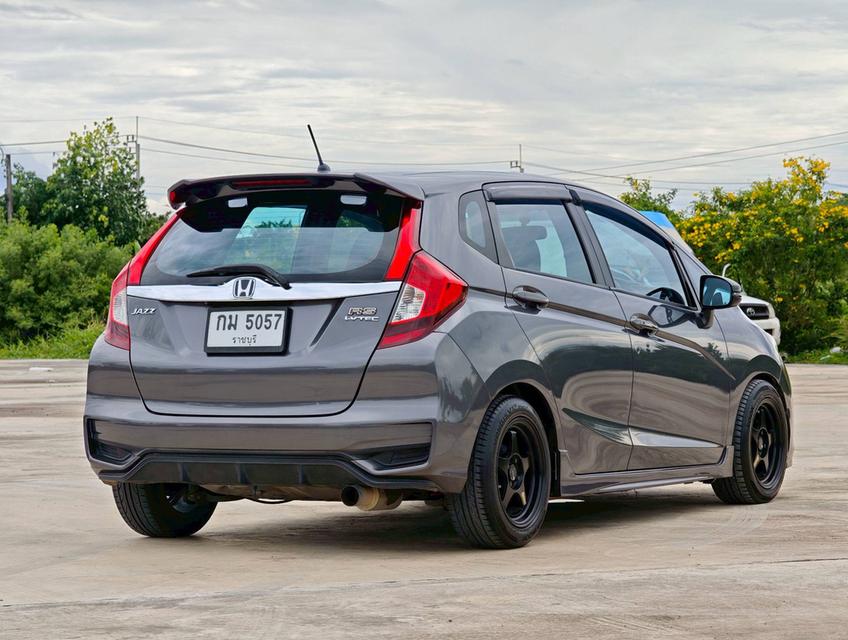 HONDA  JAZZ GK 1.5 RS PLUS (MNC) Y2019 สีเทาออโต้