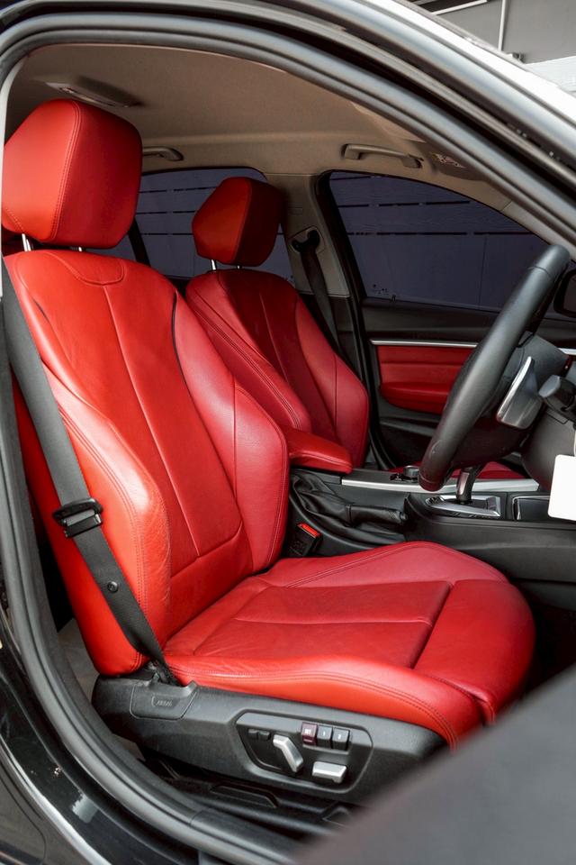 รหัสรถ CBL995 BMW 330e 2.0 Sport F30 (LCI) AT 2018 รูปที่ 9