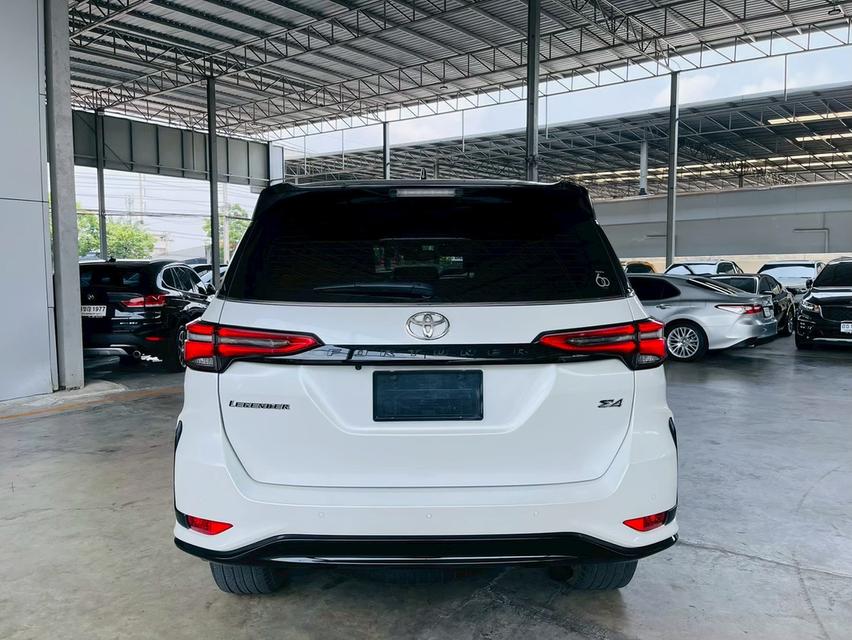 Toyota Fortuner 2.4 Legender 4WD ปี 23แท้ 7หมื่นโลแท้มือแรก รูปที่ 4