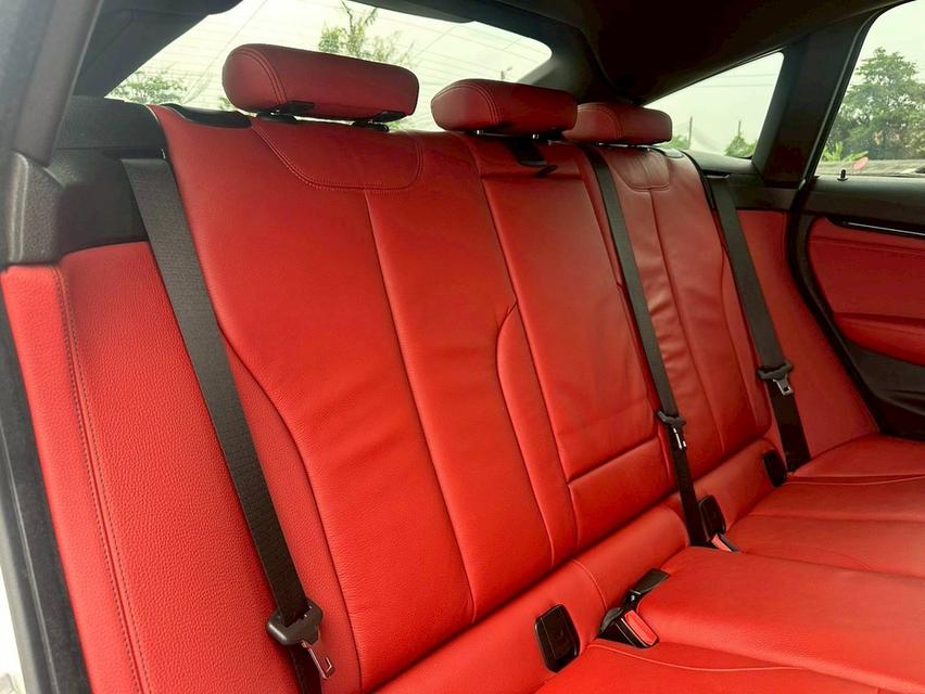 BMW 320d GT M Sport F34 LCI ปี 2018 จด 2019 12