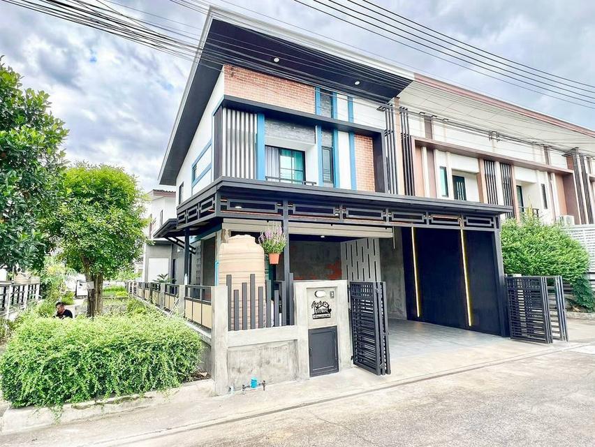 หมู่บ้านฟ้าปิยรมย์เทอร์เร่ ทางด่วนวงแหวน ลำลูกกาคลอง6 ทาวน์เฮาส์ 2 ชั้น ตกแต่งใหม่พร้อมอยู่ สไตล์ Modern Luxury  พร้อมเฟอร์นิเจอร์ ตามรูป 2