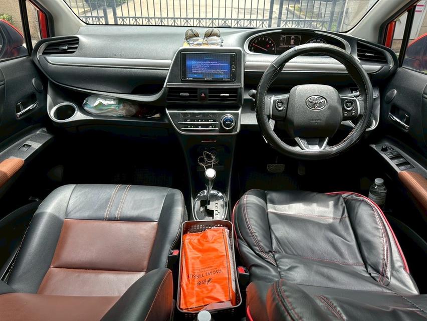 Toyota Sienta Model V 1.5V Dual VVTi / 7AT CVT  16