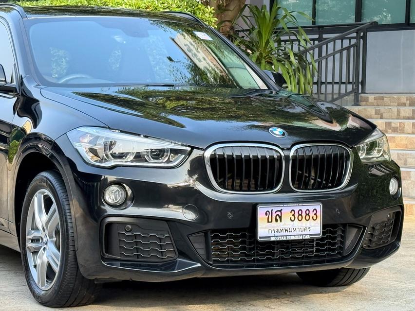 2018 BMW X1 18D MSPORT  รถมือเดียวออกป้ายแดง รถวิ่งน้อย เข้าศูนย์ทุกระยะ รถไม่เคยมีอุบัติเหตุครับ รูปที่ 8