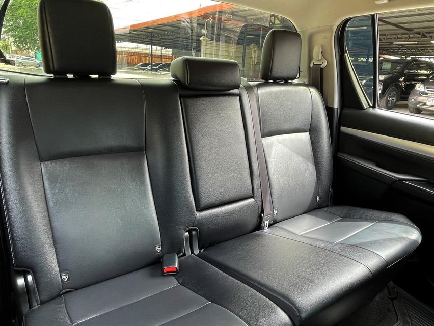 TOYOTA HILUX REVO DOUBLE CAB 2.8 HIGH 4WD ปี 2022 AUTO 4X4 สภาพนางฟ้า 11