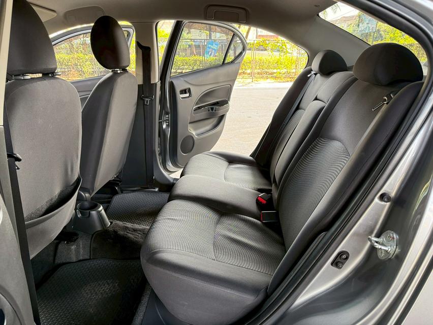 Mitsubishi Attrage 1.2GLX ปี 2017 เพีย199,000บาท ไมล์105xxx  เครื่องยนต์เกียร์ช่วงล่างดี แอร์เย็นฉ่ำ *ดูรถกทม ซอยประดิษฐมนูธรรม5 *0864368852เอ็มครับ*L รูปที่ 14