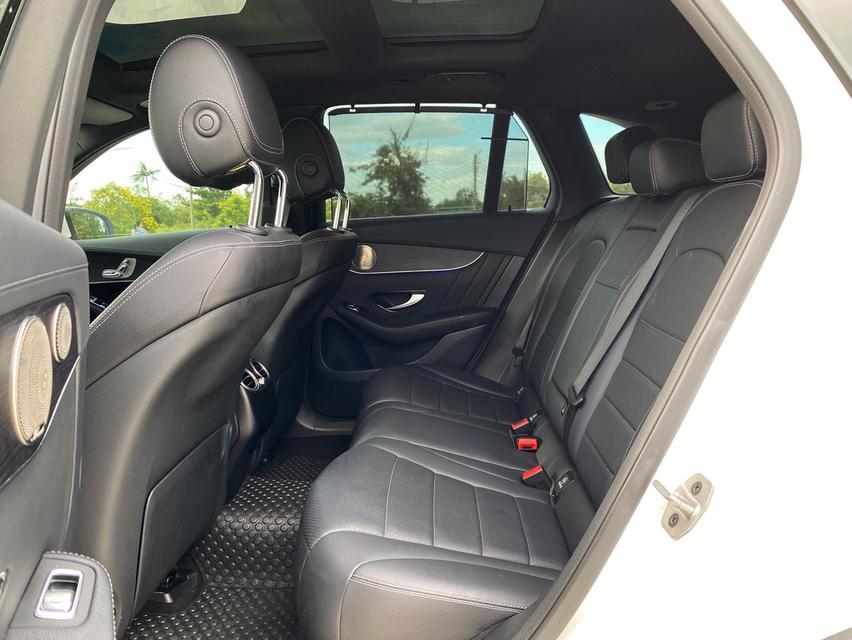 Mercedes-Benz GLC 300e 4Matic AMG Dynamic 15