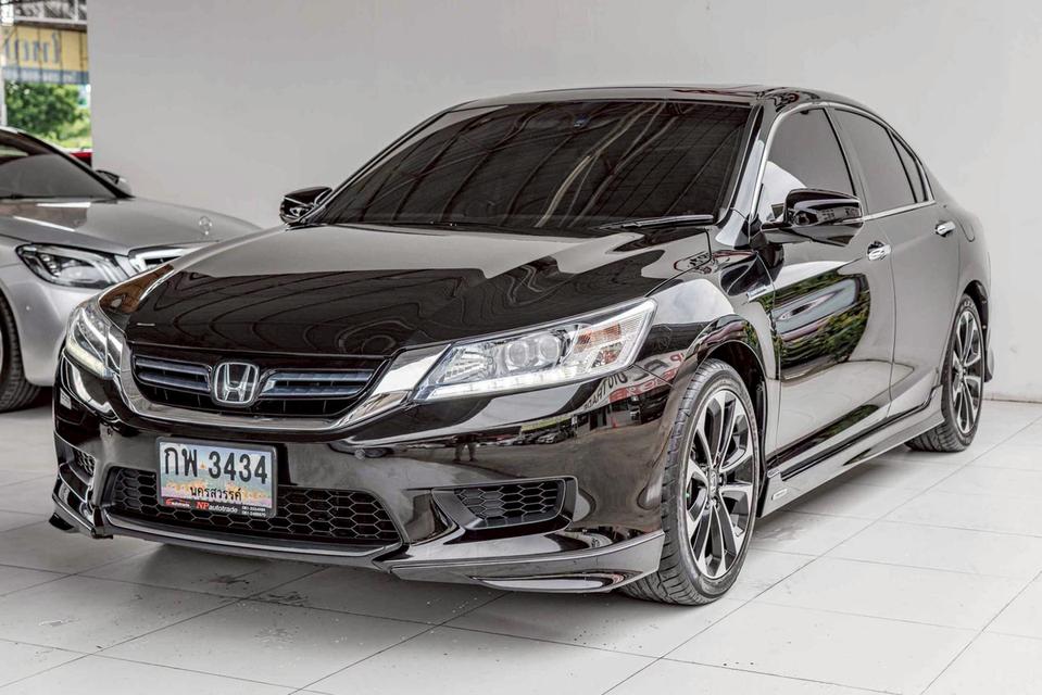 รหัสรถ NP3434 HONDA ACCORD 2.0 HYBRID TECH 2016 9