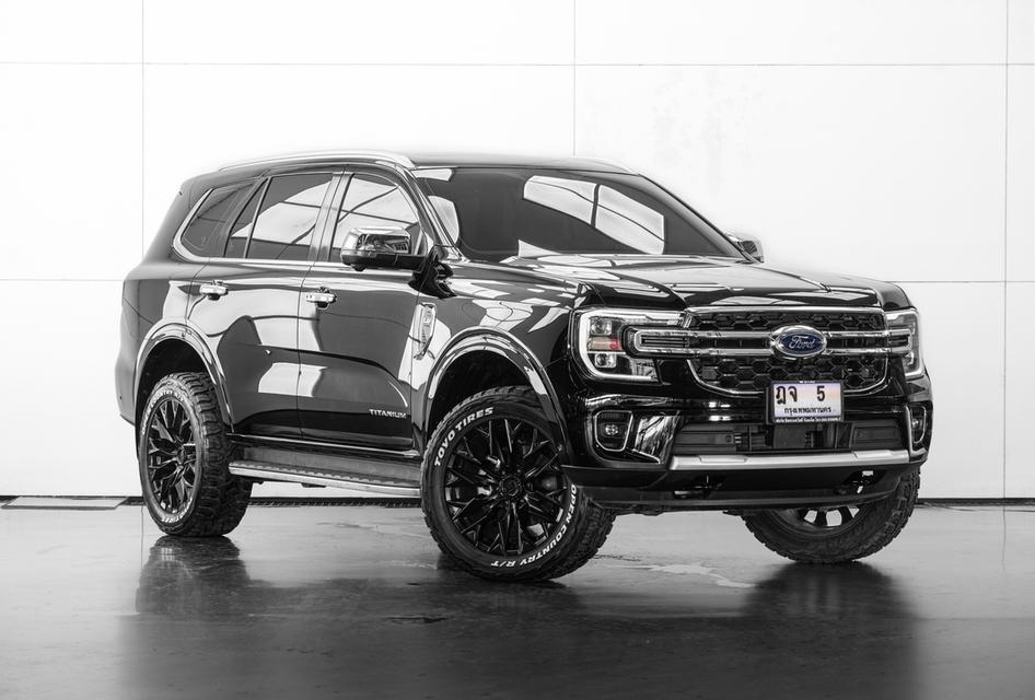 2023 FORD EVEREST 2.0 Bi-Turbo Titanium+ 4WD AT สีดำ ไมล์ 14823 กม.
