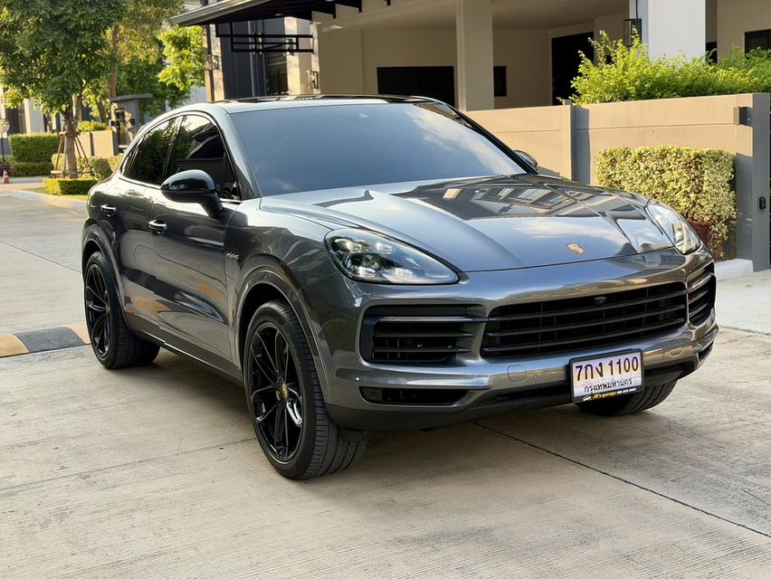 Porsche Cayenne E-Hybrid 2021 สีเทาภายในดำ จัดไฟแนนซ์ได้เต็ม รถศูนย์ AAS หล่อมากๆ รูปที่ 3