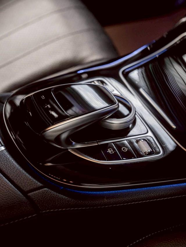 รหัสรถ 67GG163 Benz E350e Plug-in ปี 2018 12