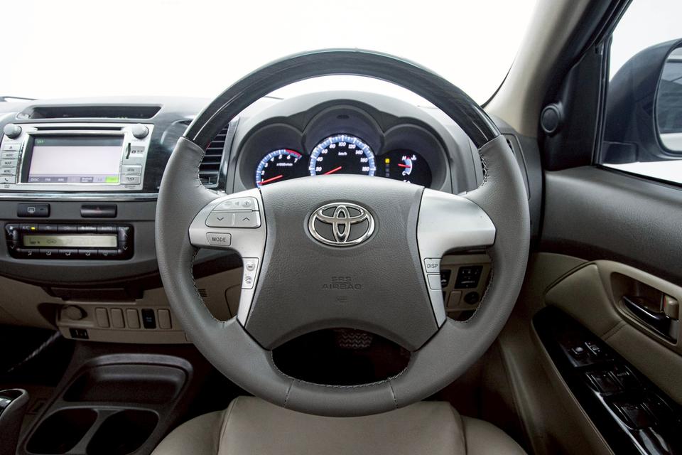 รหัสรถ 1D739 FORTUNER 2.7 V 2WD. 2013 18