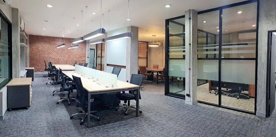 ให้เช่า • Home Office ลาดพร้าว 71 • ขนาดใหญ่ • พื้นที่เยอะ แยกเป็นสัดส่วน 3