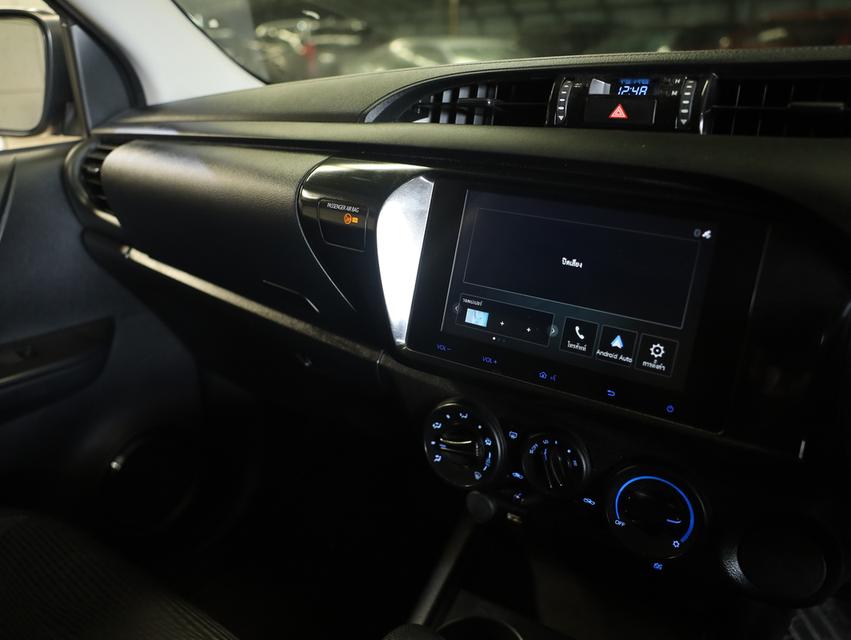 2025 Toyota HILUX REVO 2.4 Smart Cab Z Edition Entry Pickup AT รูปที่ 9