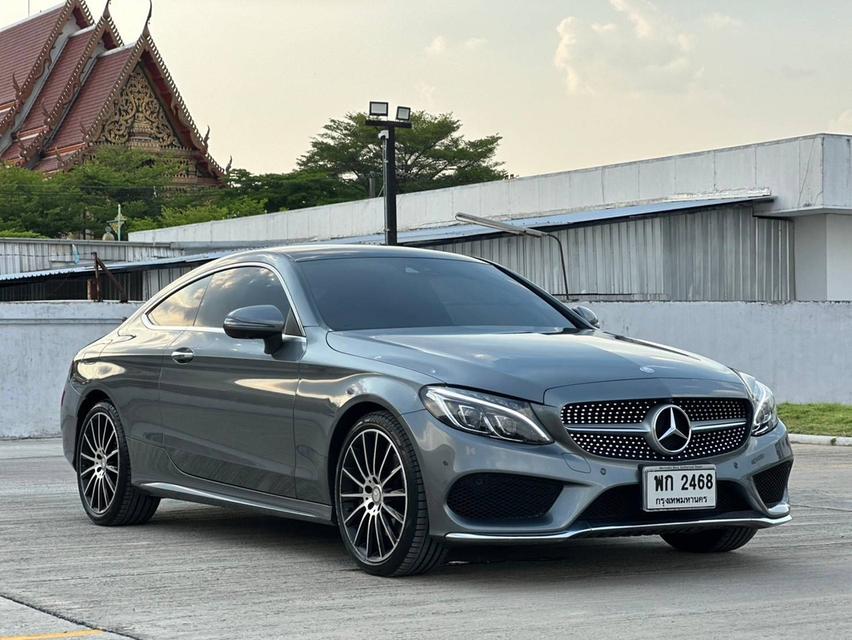 Mercedes Benz C250 Coupe AMG 7G (W205) 2016 สายจอด รถใหม่มากๆ ไมล์น้อยสุดใน