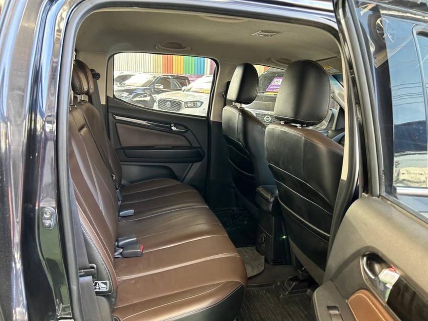 ​CHEV​ ​COLORADO C-CAB 4WD  ปี2016 เครื่อง​2.8CC.  เกียร์AUTO​#​รถไมล์แท้100​%คะ 10