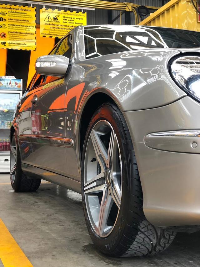 W211 e220 CDI diesel ปี2005 ฝาดำ ไมล์169,000โล ไฟหน้าxenon ตัวelegance กันชนรอบคันคิ้วโครมเมี่ยม มีparktronic (เซ็นเซอร์กันชนหน้าหลัง )
