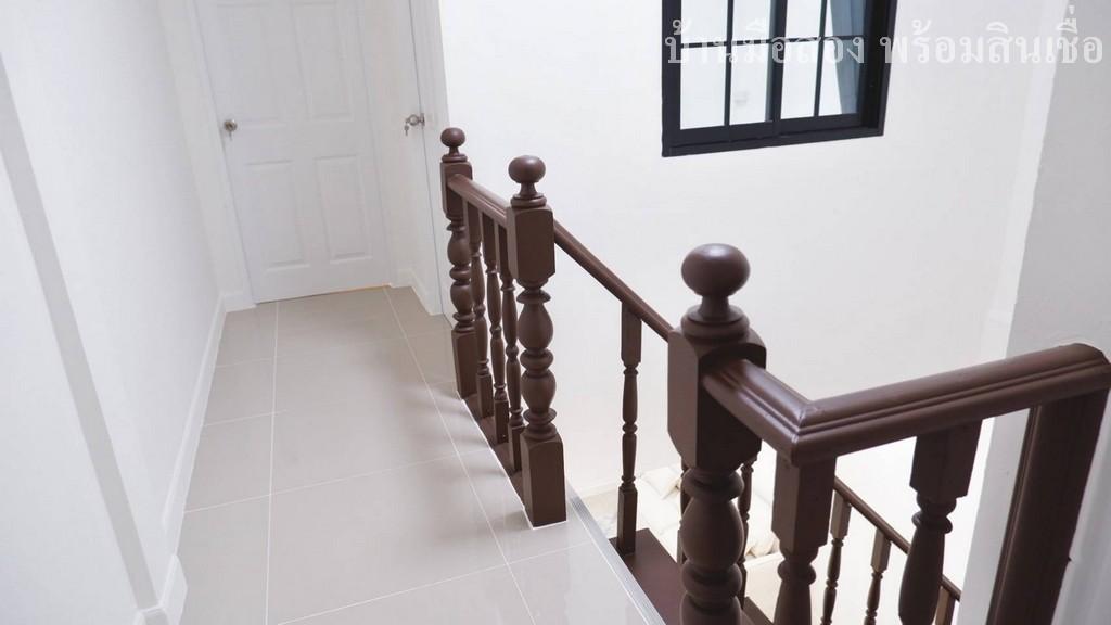 หมู่บ้าน ณัฐกานต์ พหลโยธิน52 9