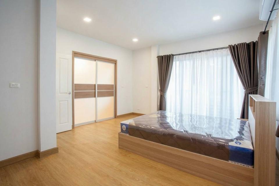 บ้านเดี่ยวรีโนเวทใหม่ 2 ชั้น มบ.คาซ่าวิลล์ วัชรพล ฟรีเฟอร์ตกแต่งพร้อมอยู่ เดินทางสะดวก น้ำไม่ท่วม 18