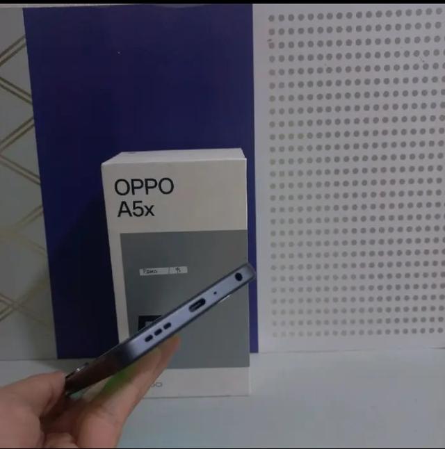 OPPO A5X Ram4GB/Rom128GB จอ 6.67 นิ้ว กล้องหลังคมชัดถึง 32MP เเบต 6000mAh