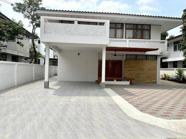 PB5360 ให้เช่าบ้านเดี่ยว ซอยสุขุมวิท101/1 ย่านวชิรธรรม ตกแต่งเฟอร์นิเจอร์ครบพร้อมอยู่ ทำเลใกล้ BTS
