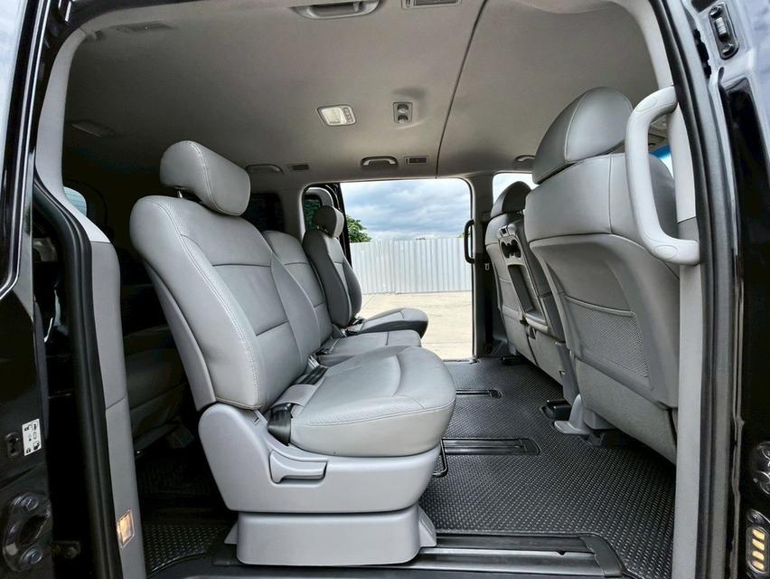 Hyunda H1 2.5 Elite ปี 18 สภาพสวย 10