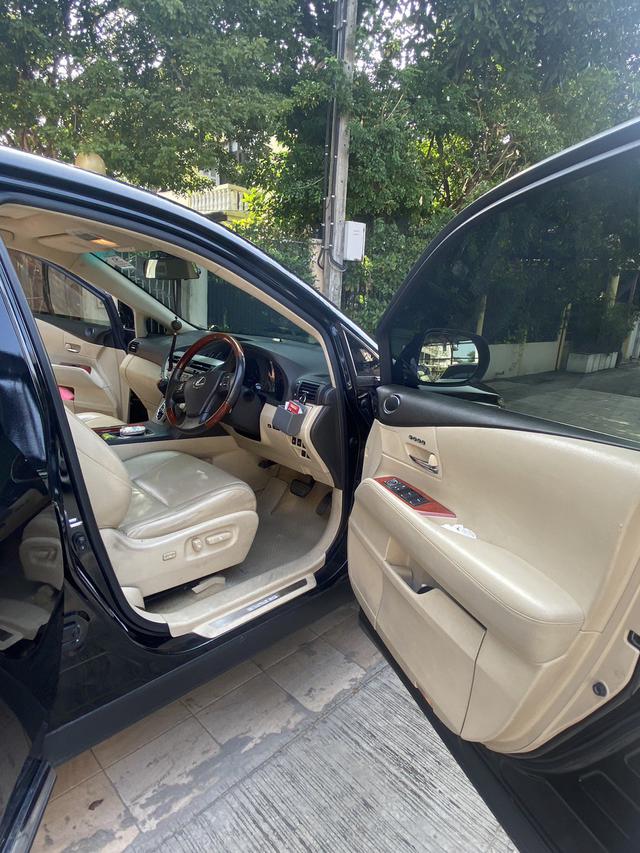 ขายรถ Lexus RX270 ปี 2010 สีดำ ราคา 800,000 บาท รถผู้บริหารผู้หญิงขับ เกียร์ออโต้  5