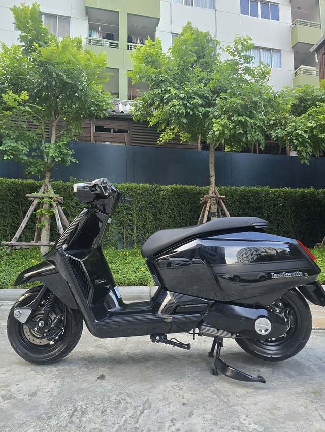 Lambretta X300SR 2023