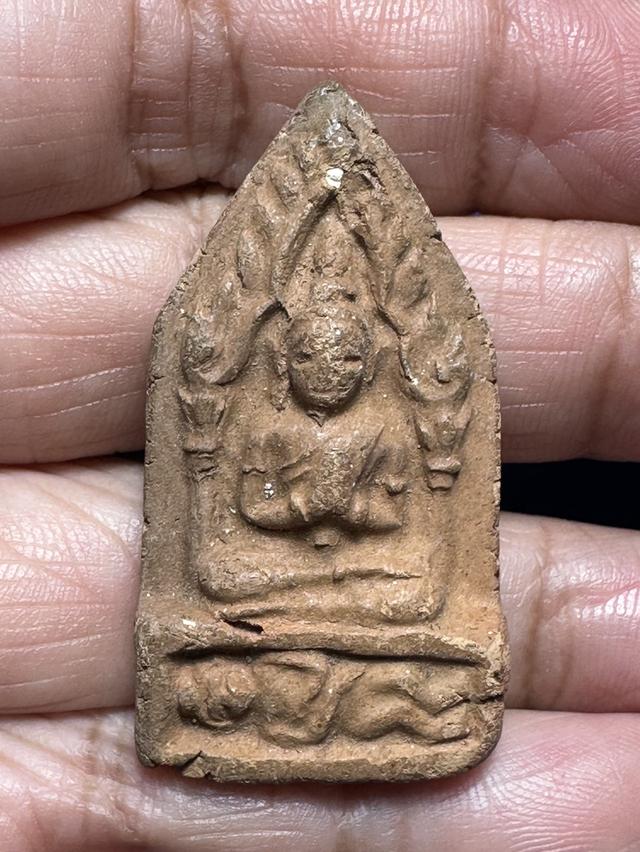 พระขุนแผนนั่งกุมาร ไม่ทราบที่