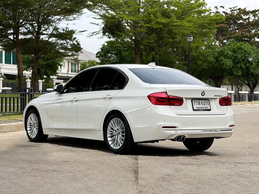 รหัสรถ AVA6370 BMW 320d F30 LCI 💥ปี 2018💥 รูปที่ 6