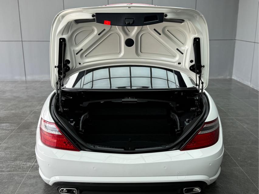 รหัสรถ WRT6414 Benz SLK200 Amg Package 1.8 R172 Convertible AT สีขาวปี2013 16