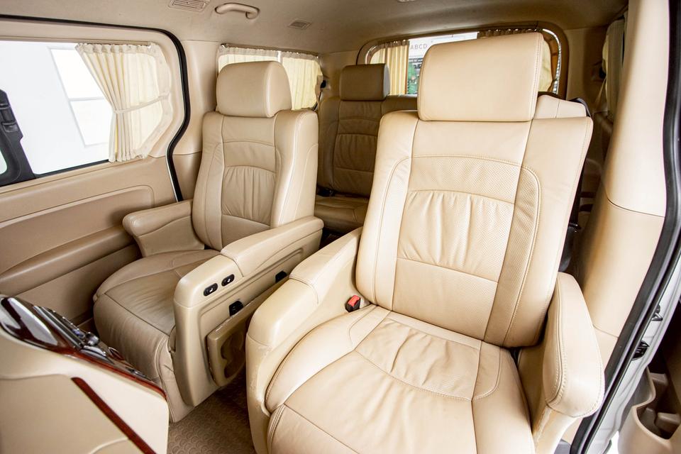 HYUNDAI GRAND STARLEX VIP 2.5 2012  11