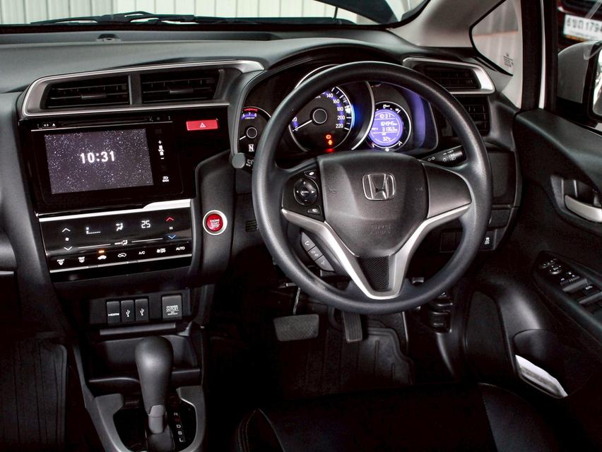 Honda Jazz 1.5 i-VTEC V+ ปี2015 โฉม ปี14-ปัจจุบัน เกียร์ออโต้ 14