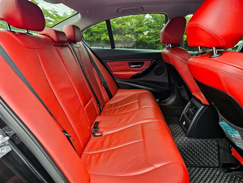 BMW 320D 19