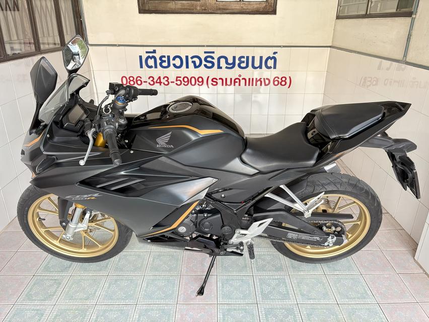 CBR150R ABS ผ่อนได้ ไม่ต้องค้ำ มีประกัน มีเก็บปลายทาง สภาพใสกริ๊บ ชุดสีไร้ริ้วรอย เครื่องเดิม วิ่ง5000 ปี66 4