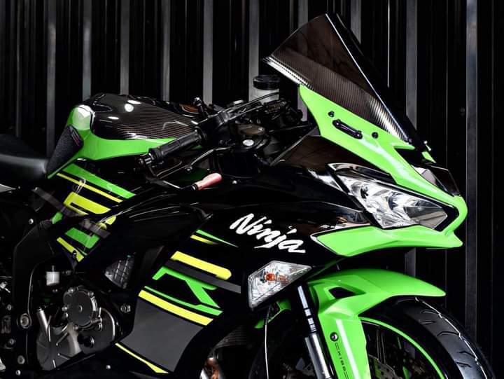 Kawasaki Ninja ZX-6R