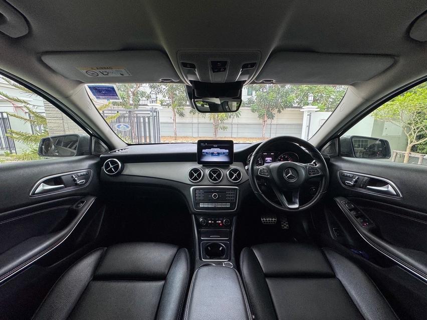 รหัสรถ AVA3003 ✨Mercedes Benz GLA200 Urban ปี 2019 W156 Facelift 8